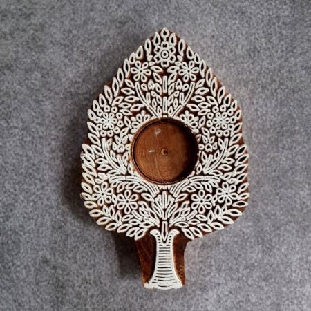 Handcrafted Wooden Tree T Light Decor Piece